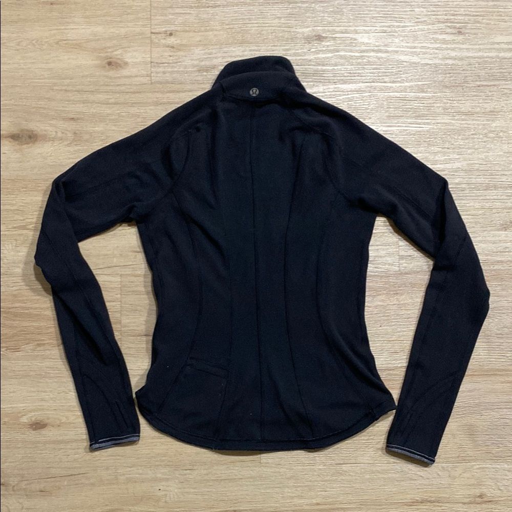 Lululemon Run: U-Turn Pullover (First Release) Reversible Black Gray Size 4 - Picture 8 of 16